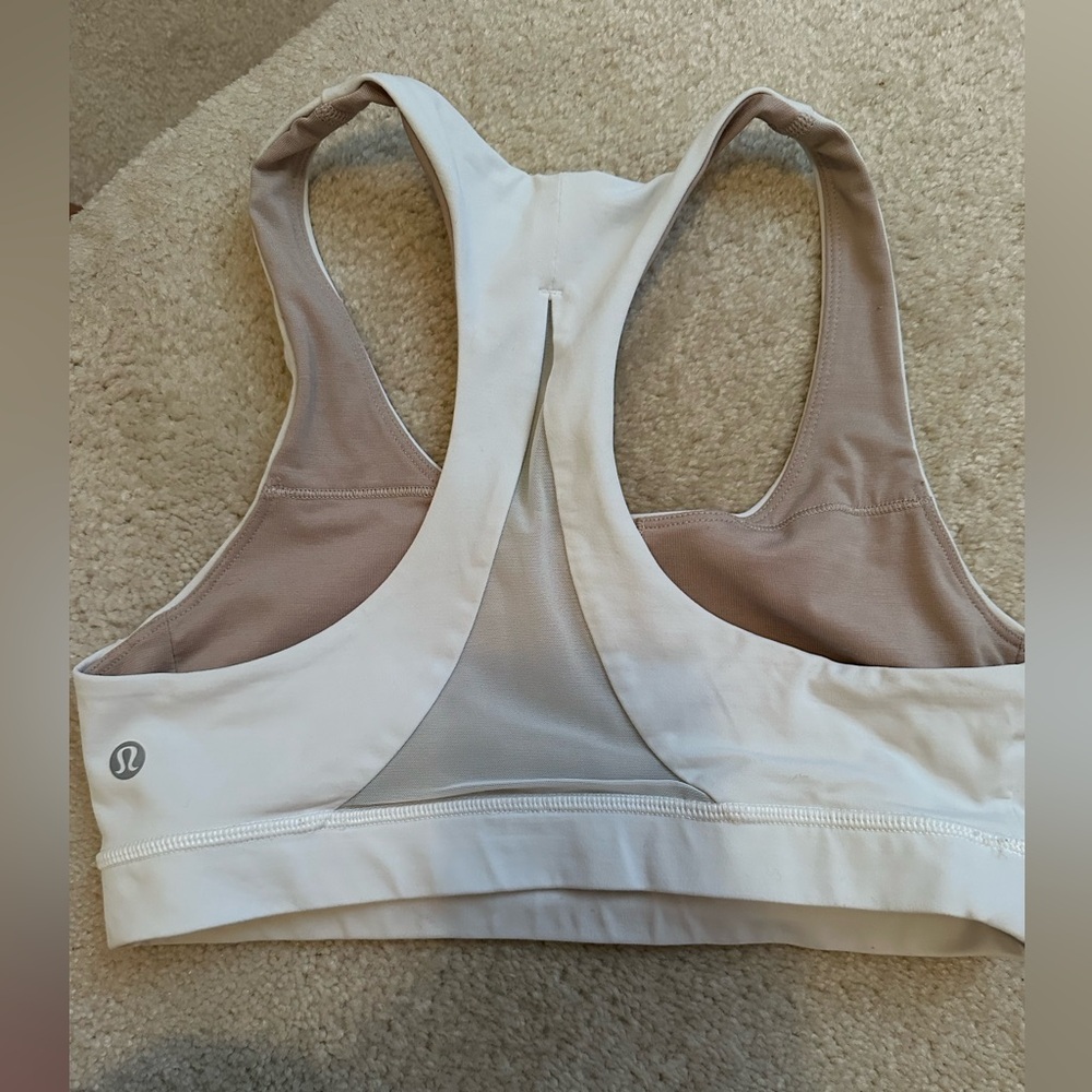 Lululemon bra
